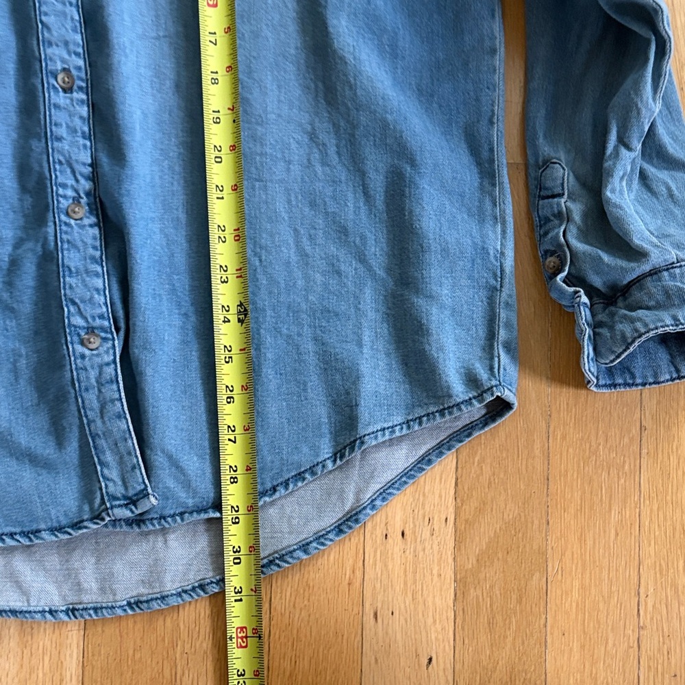 Universal Thread Light Blue Casual (tan) Button Down Shirt with pocket - Picture 5 of 8